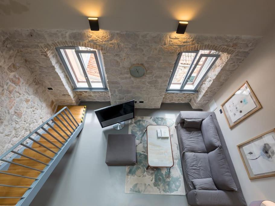 Ferienwohnung Loft De24 By Irundo Rovinj Exterior foto