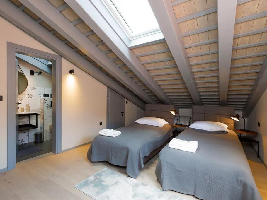 Ferienwohnung Loft De24 By Irundo Rovinj Exterior foto